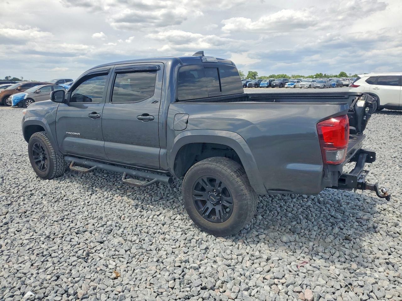 2020 Toyota Tacoma SR5 V6