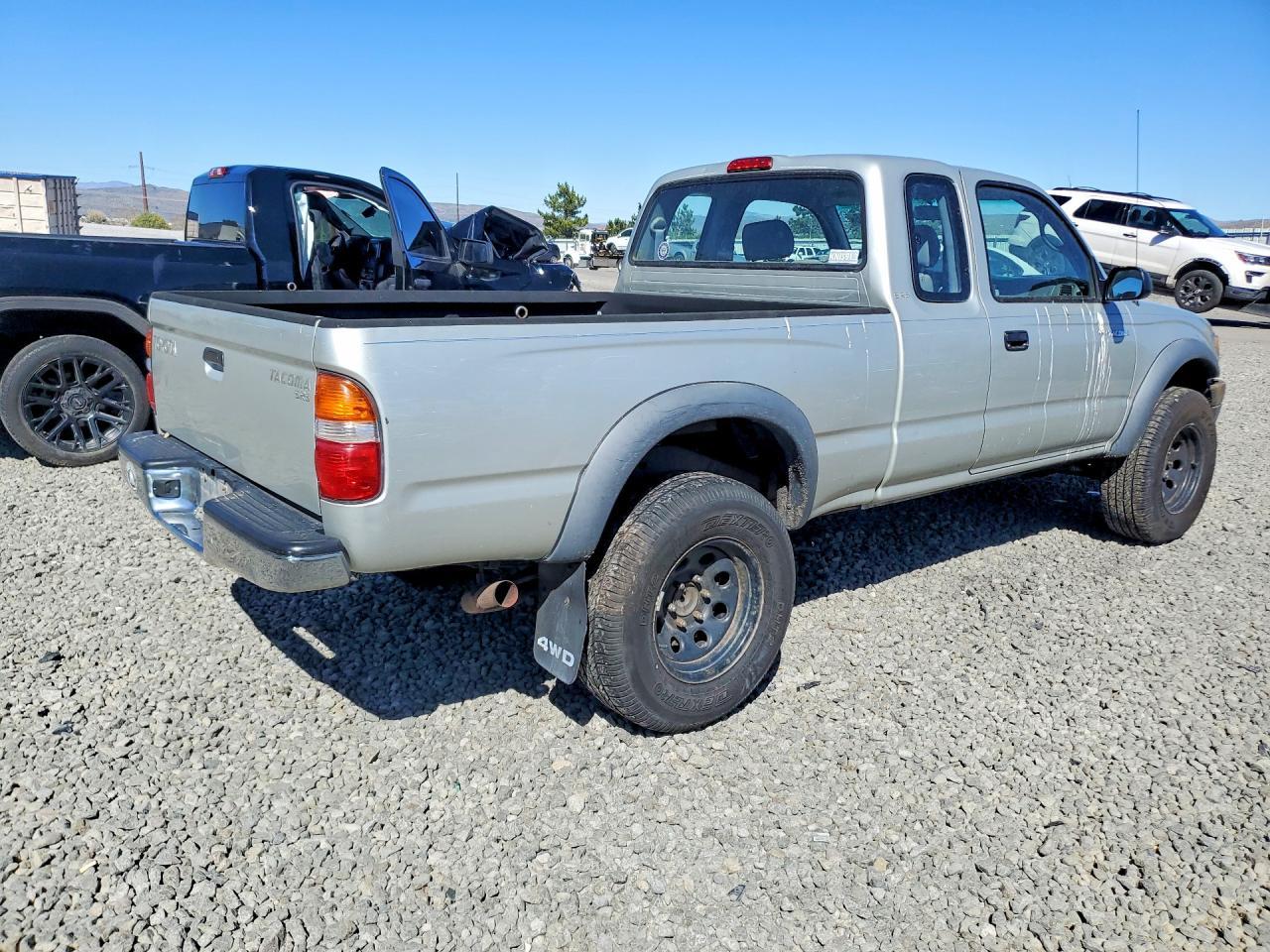 2001 Toyota Tacoma Base