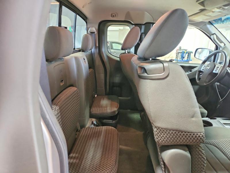 2014 Nissan Frontier SV V6