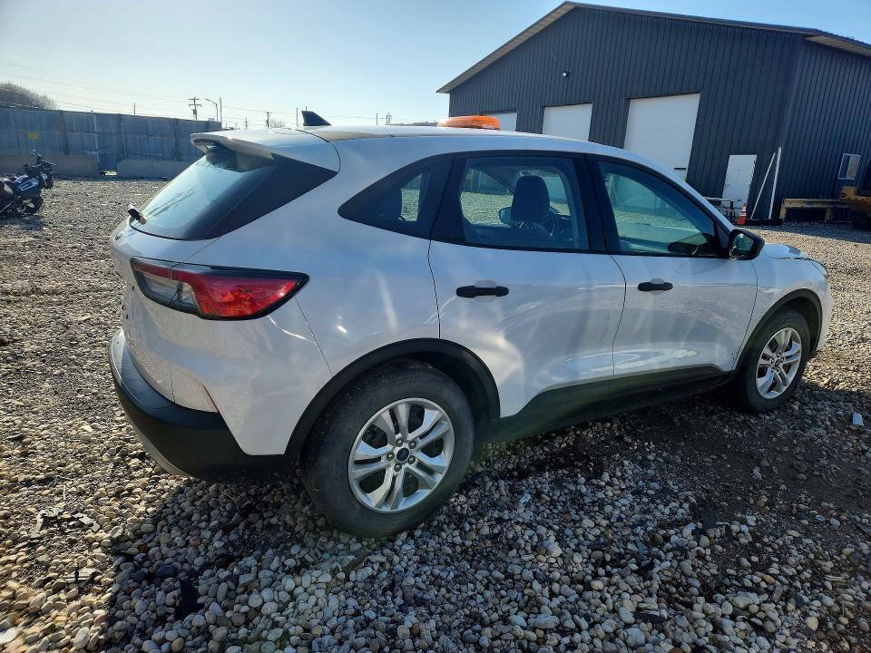 2022 Ford Escape s