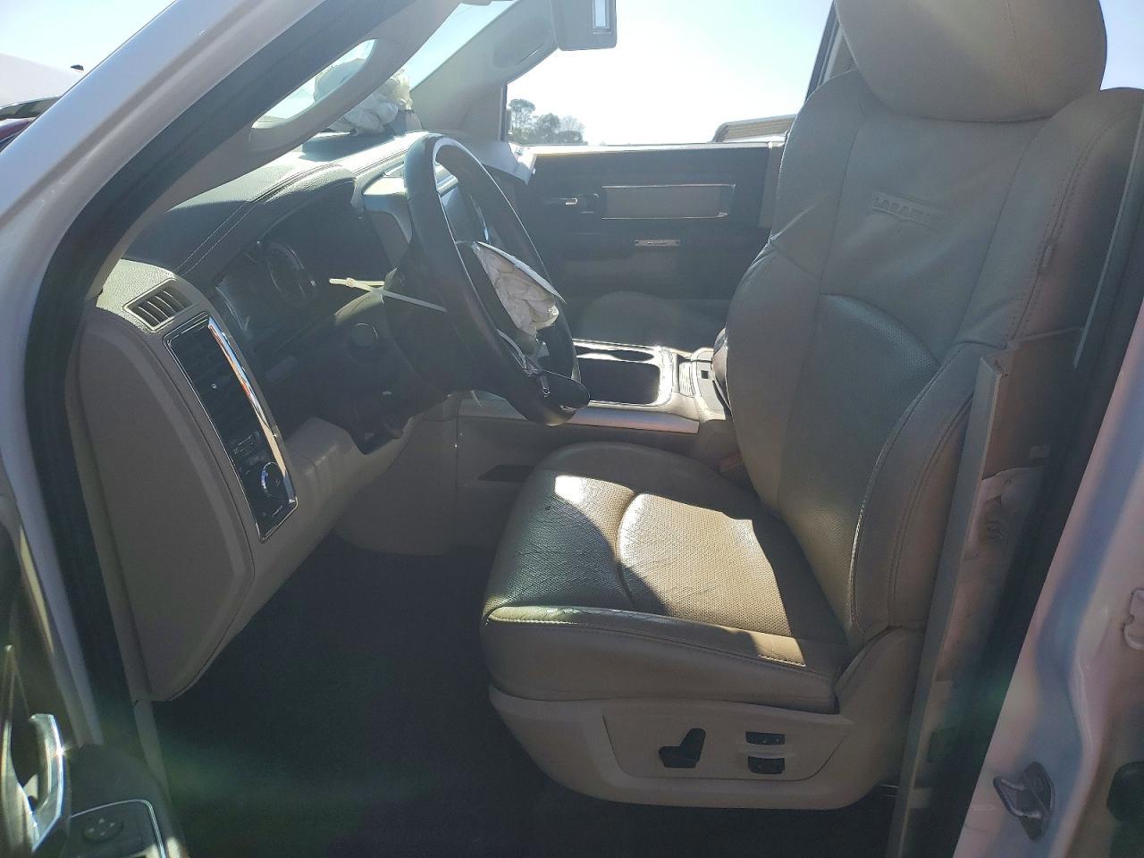 2016 Dodge 1500 Laramie