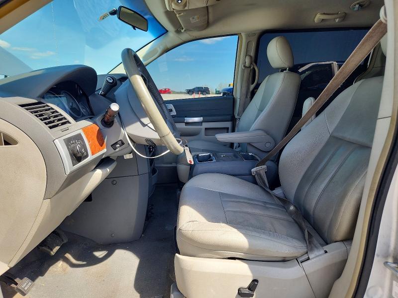 2008 Chrysler Town & Country Touring