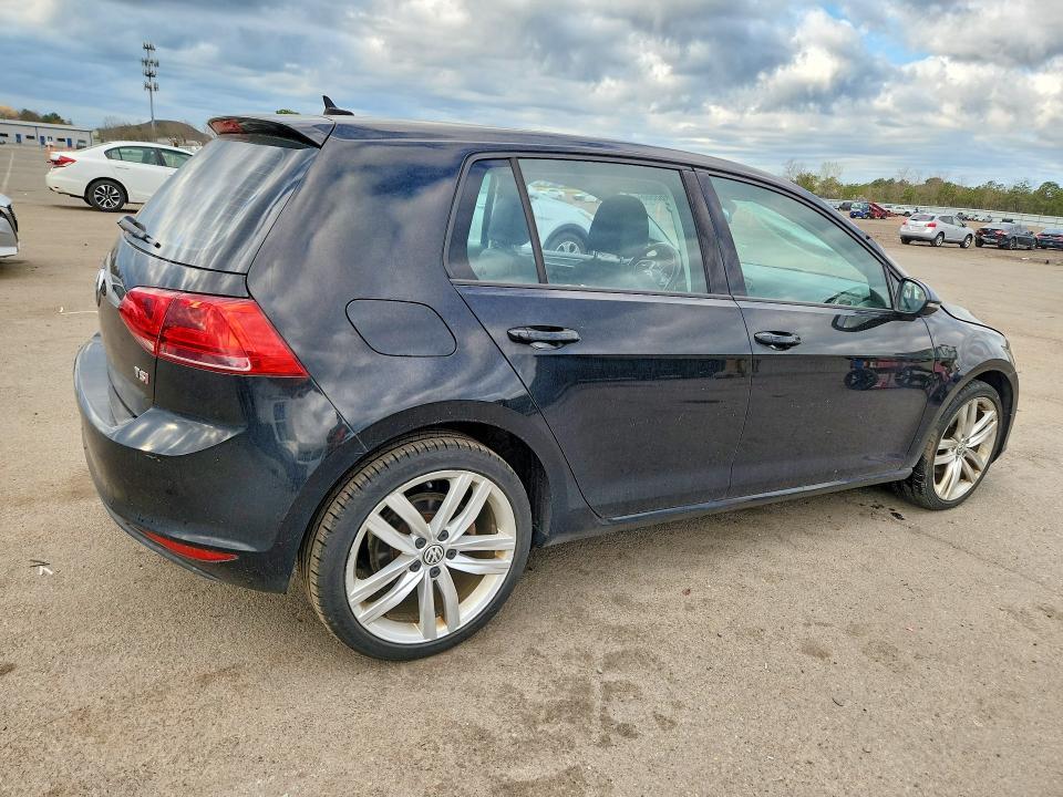 2015 Volkswagen Golf