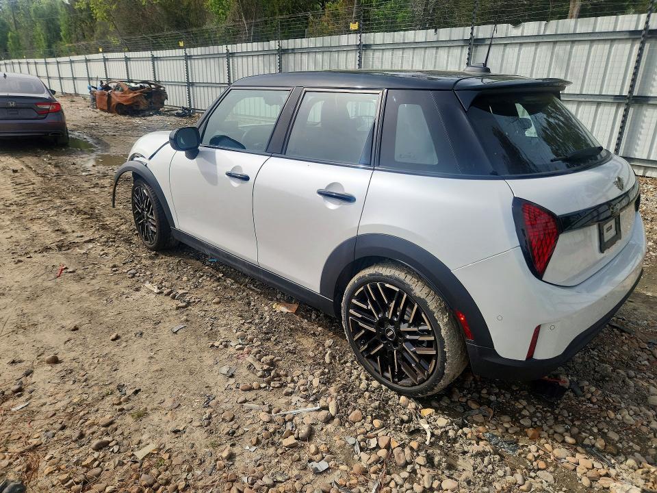 2026 Mini Cooper s