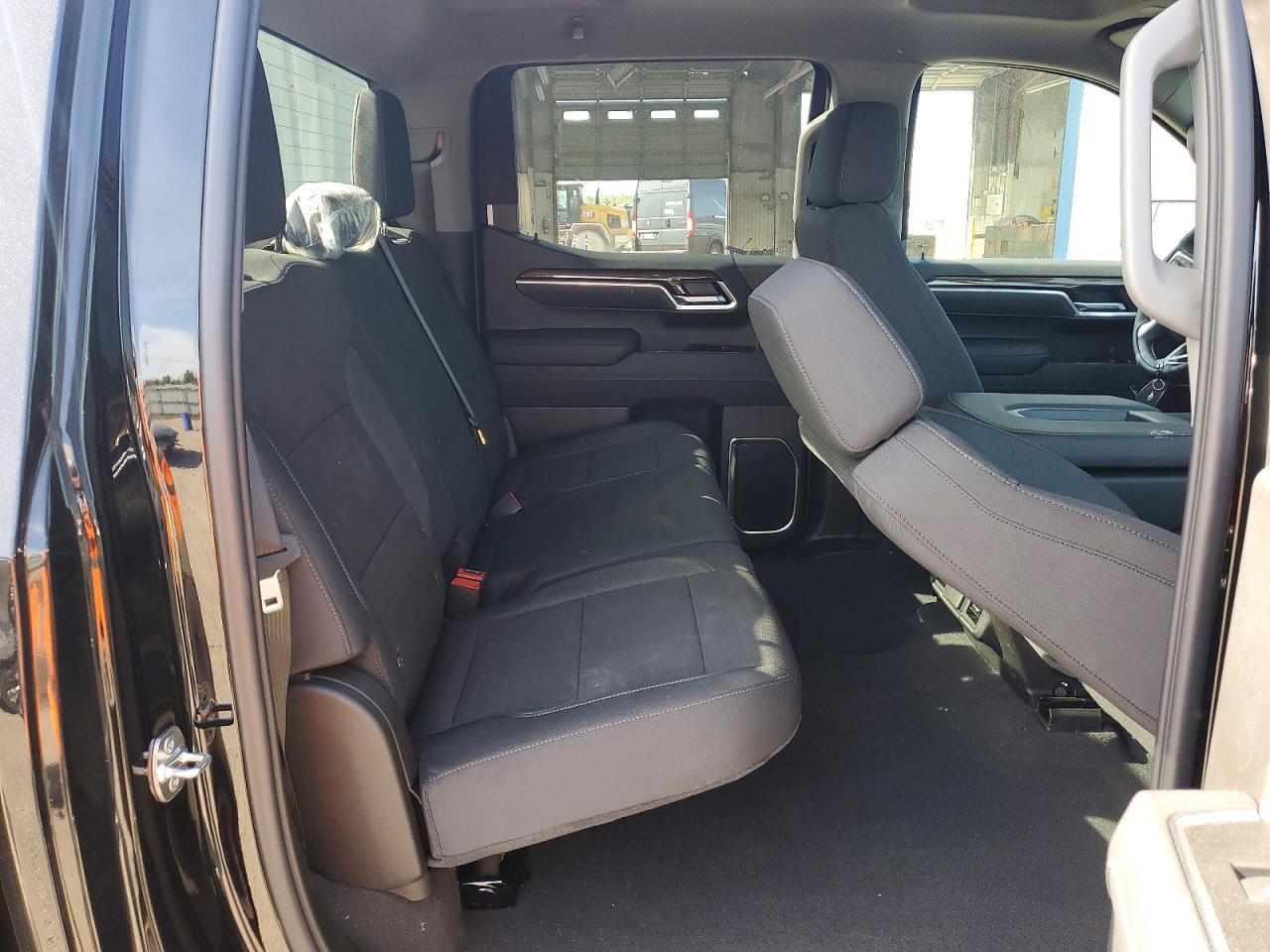 2026 Chevrolet Silverado K1500 RST