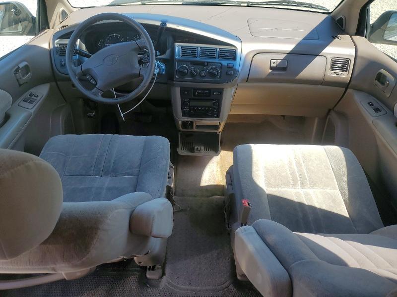 2000 Toyota Sienna le