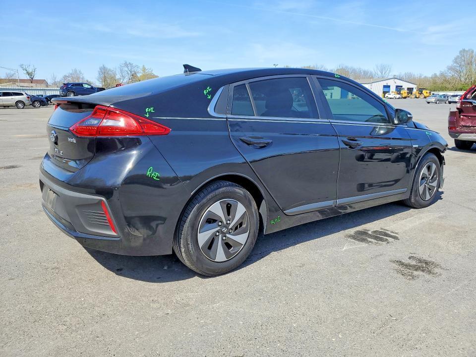 2018 Hyundai Ioniq Hybrid sel