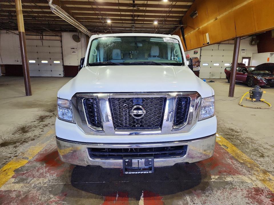 2018 Nissan NV 3500 HD SV