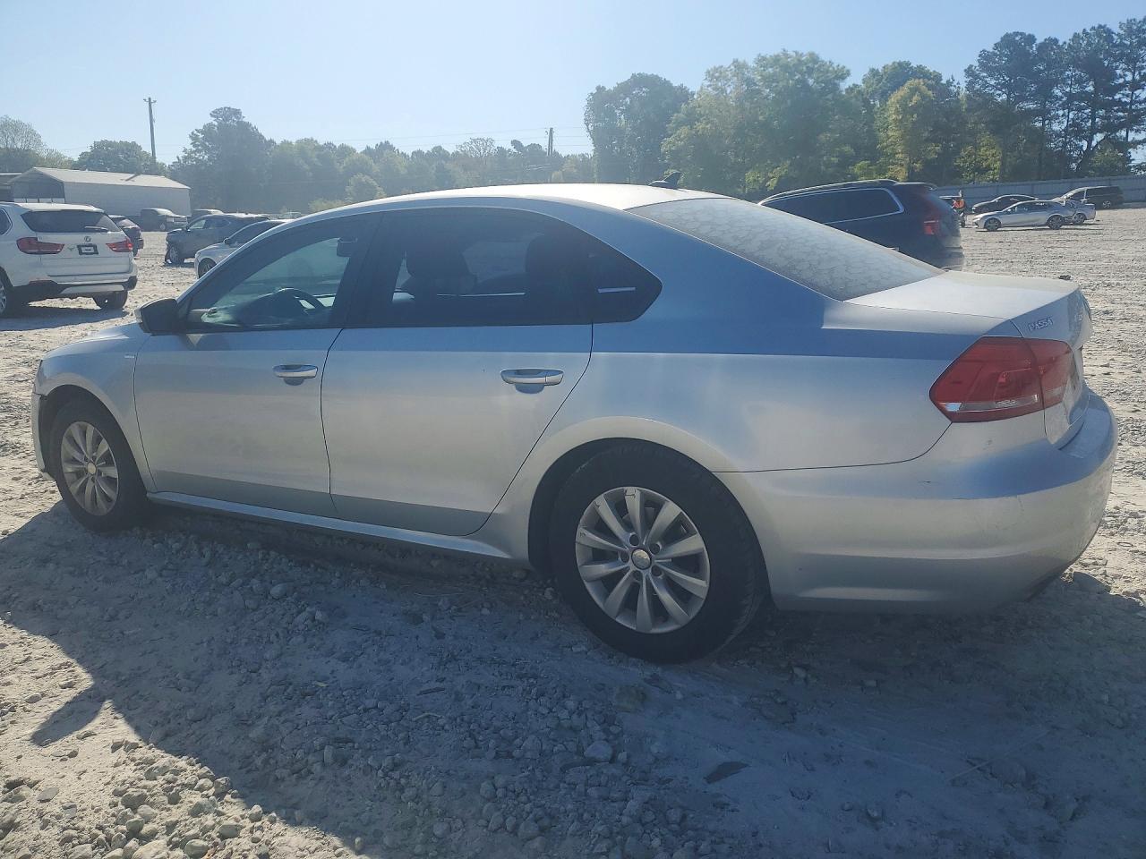 2014 Volkswagen Passat s