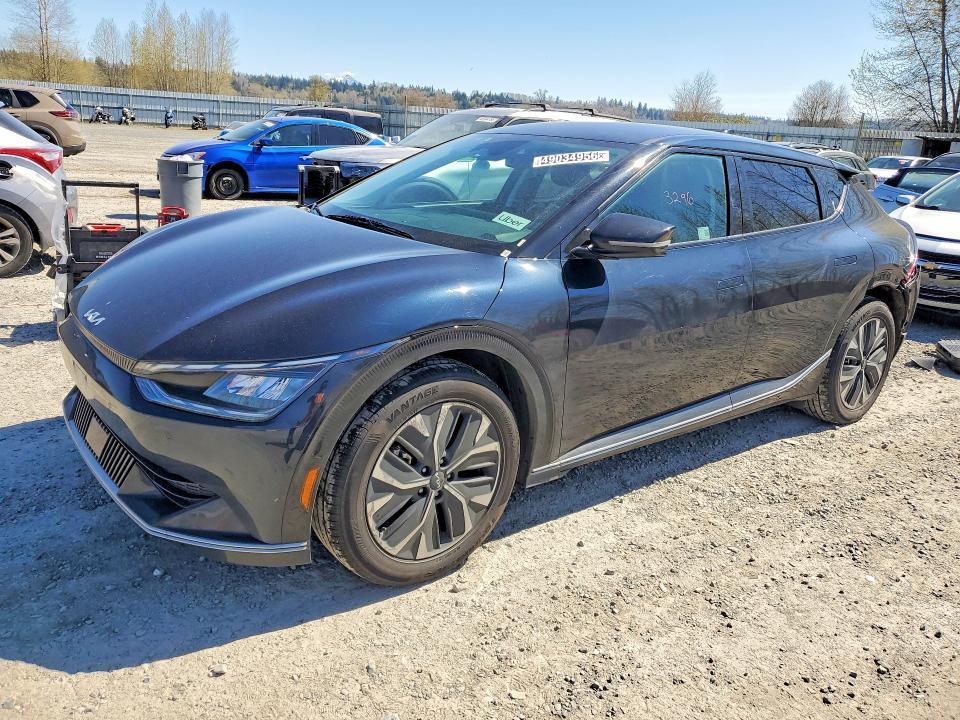 2023 KIA EV6 Wind