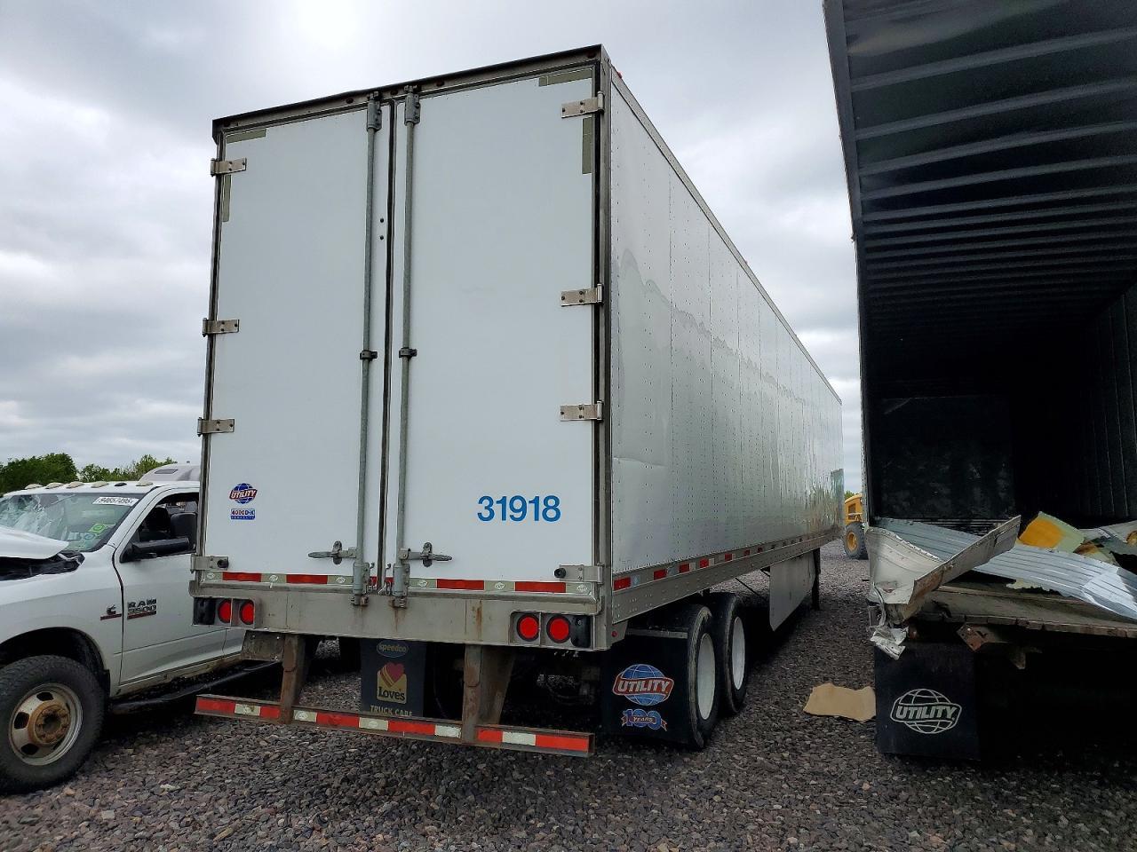 2019 Utility VS2DX DRY Van Trailer