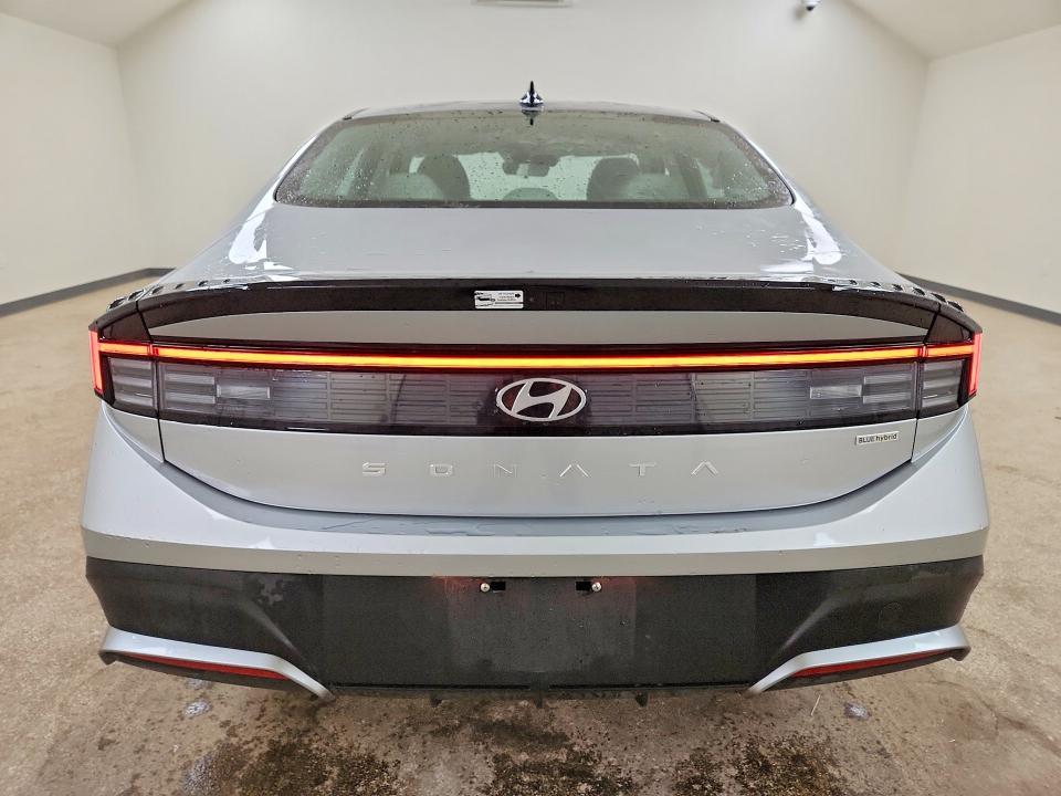 2026 Hyundai Sonata Hybrid Blue