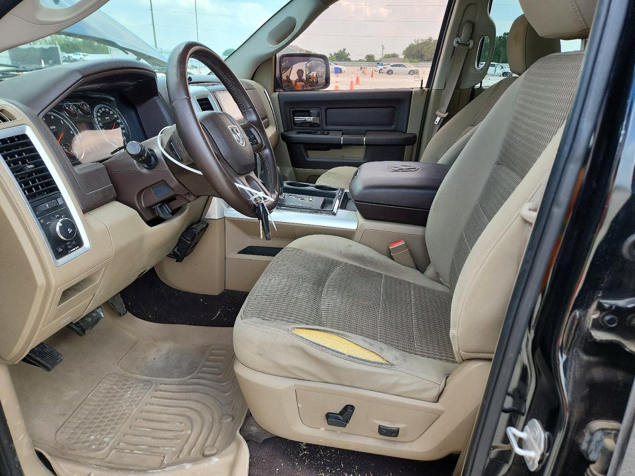 2012 Dodge RAM 1500 SLT