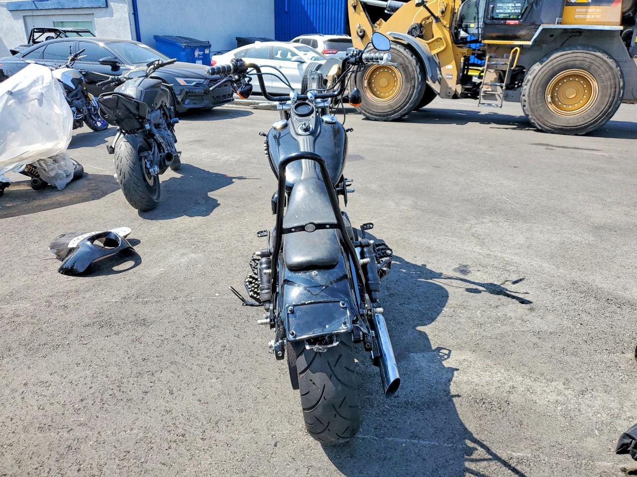 2017 Harley-Davidson Fxdb Dyna Street BOB