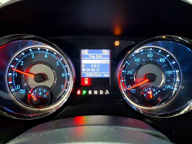 2012 Chrysler Town & Country Touring
