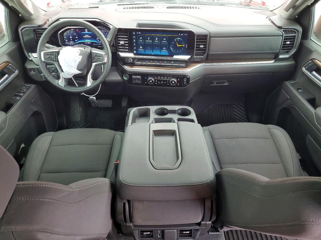 2025 Chevrolet Silverado C1500 LT