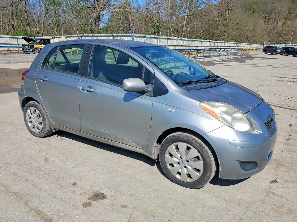 2009 Toyota Yaris Base