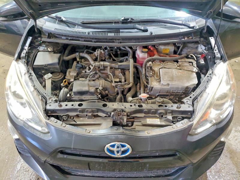 2016 Toyota Prius c two