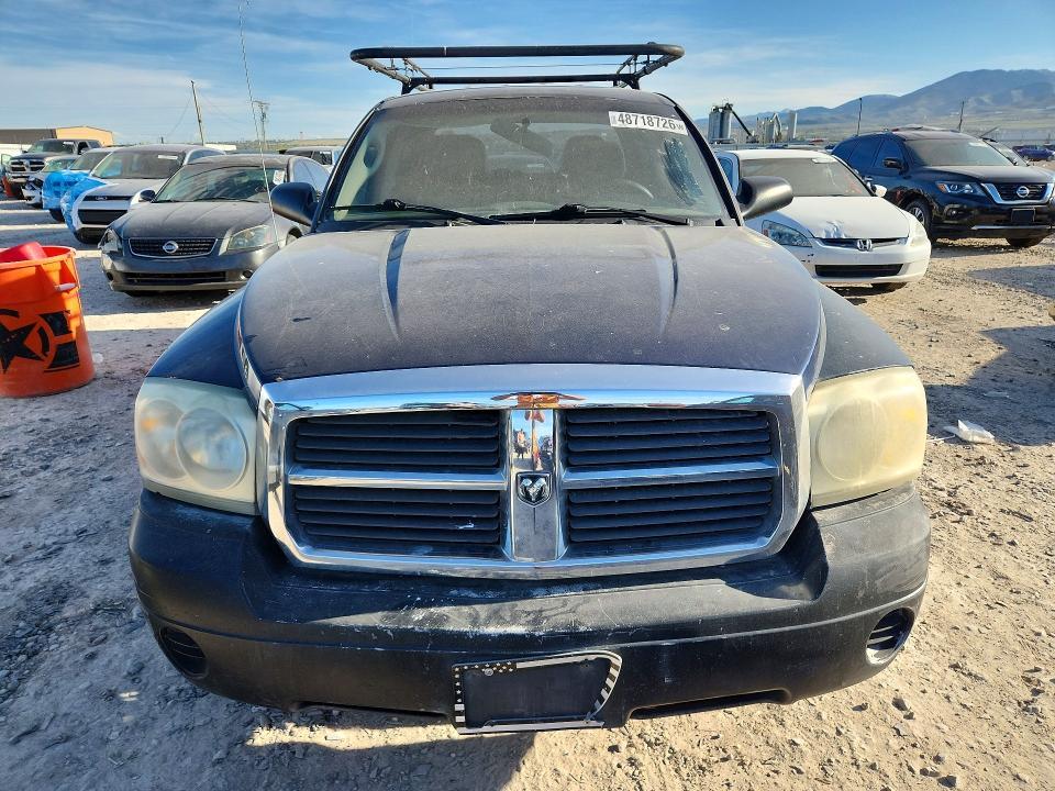 2006 Dodge Dakota Quattro