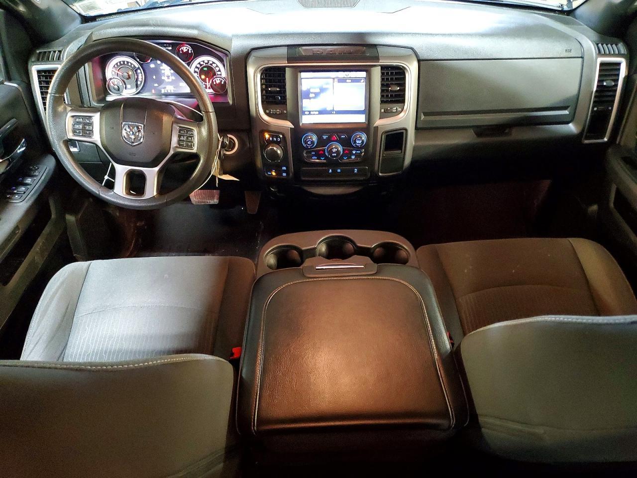 2022 Dodge RAM 1500 Classic SLT