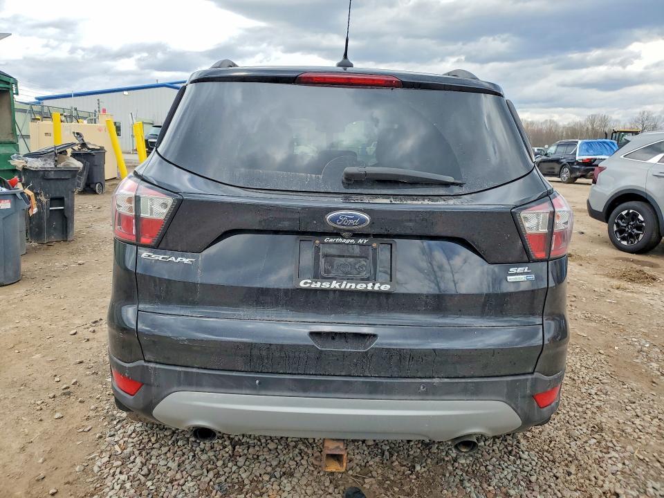 2018 Ford Escape sel