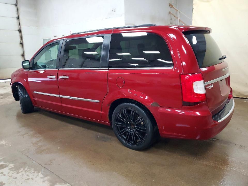 2014 Chrysler Town & Country Touring l