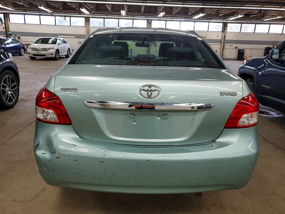 2010 Toyota Yaris Base