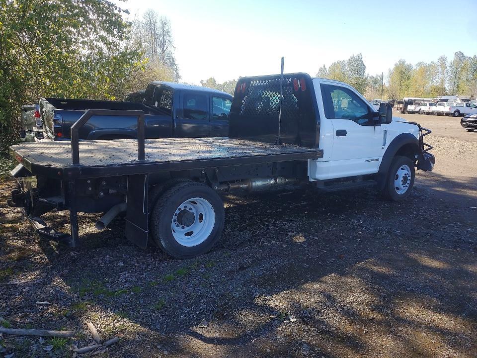 2022 Ford F550 Super Duty Flatbed Truck