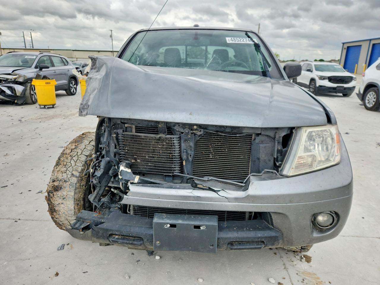 2017 Nissan Frontier SV