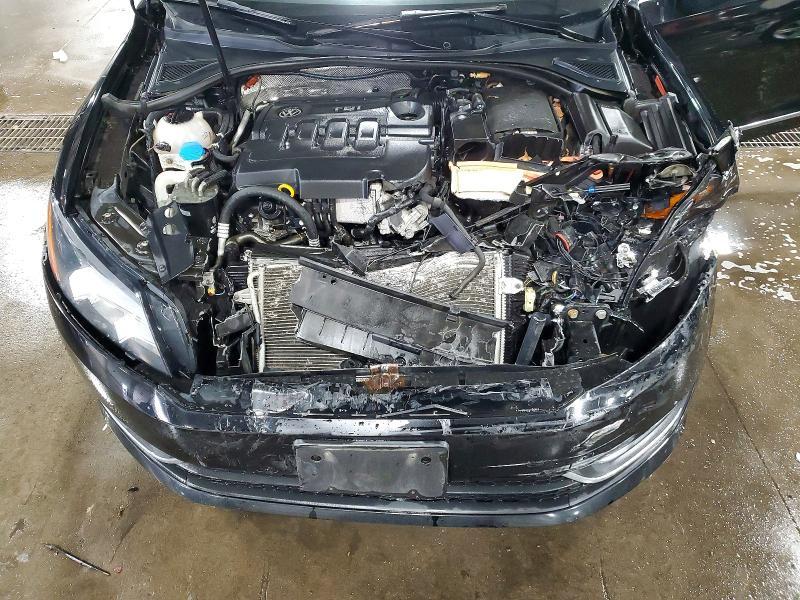 2015 Volkswagen Passat sel