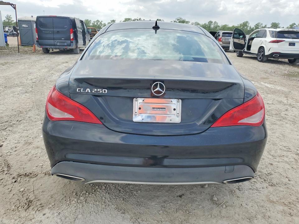 2018 Mercedes-Benz Cla 250