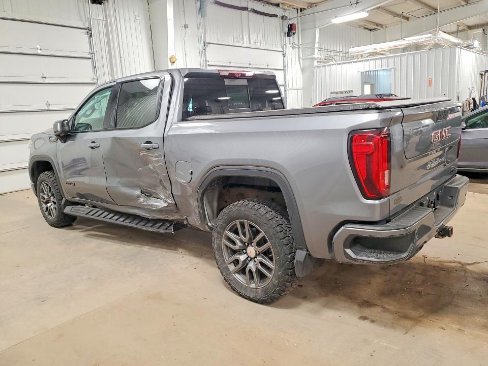 2021 GMC Sierra K1500 AT4