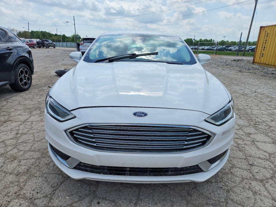 2018 Ford Fusion se Hybrid