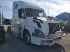 2006 Volv O VNL Semi Truck