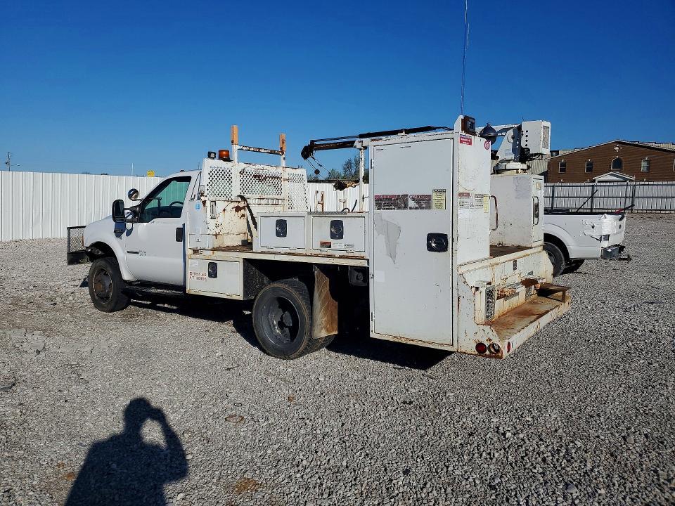 2001 Ford F550 Super Duty