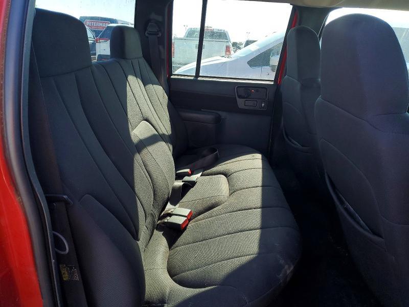 2004 Chevrolet S Truck S10