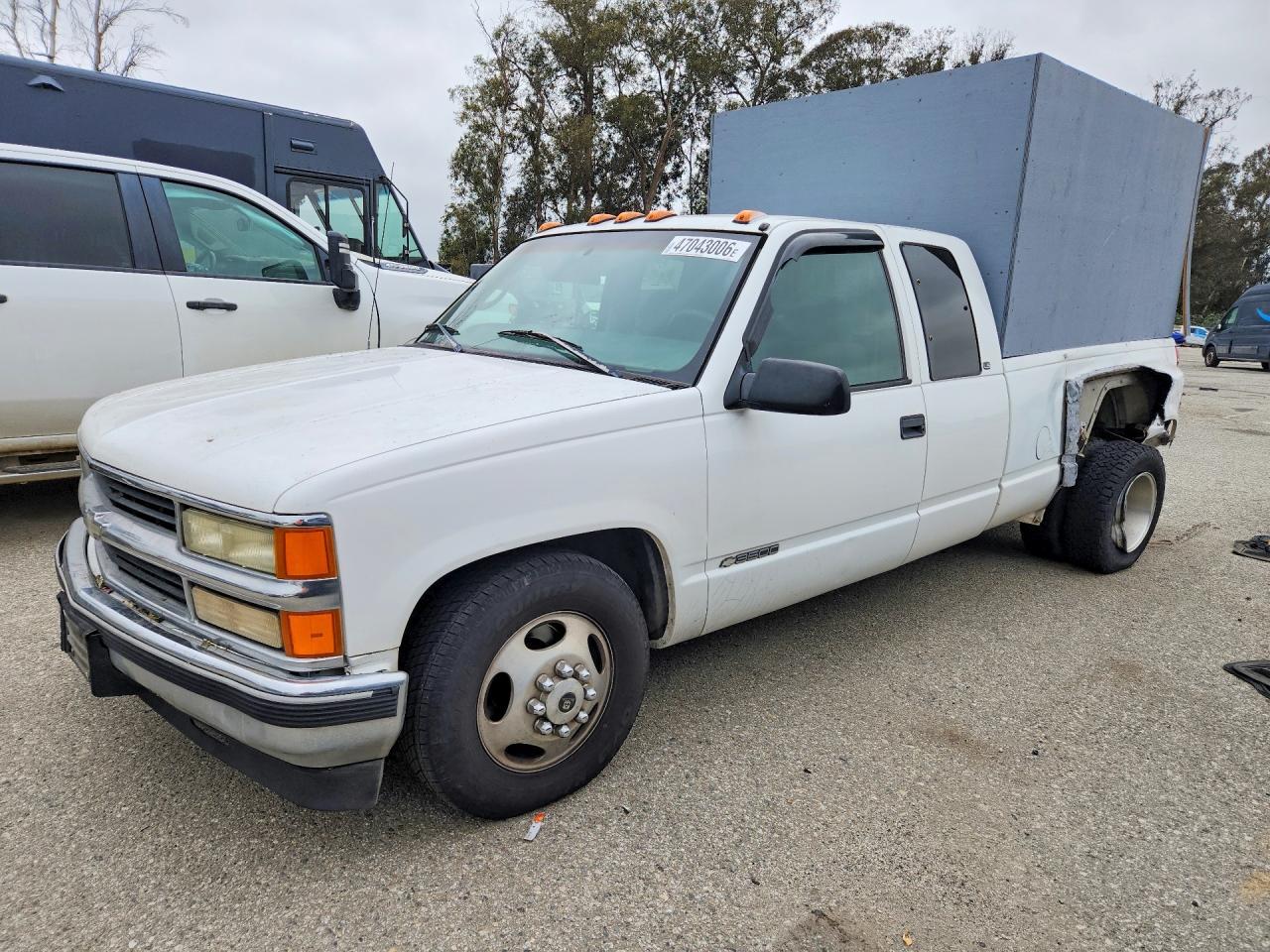 1999 Chevrolet GMT-400 C3500