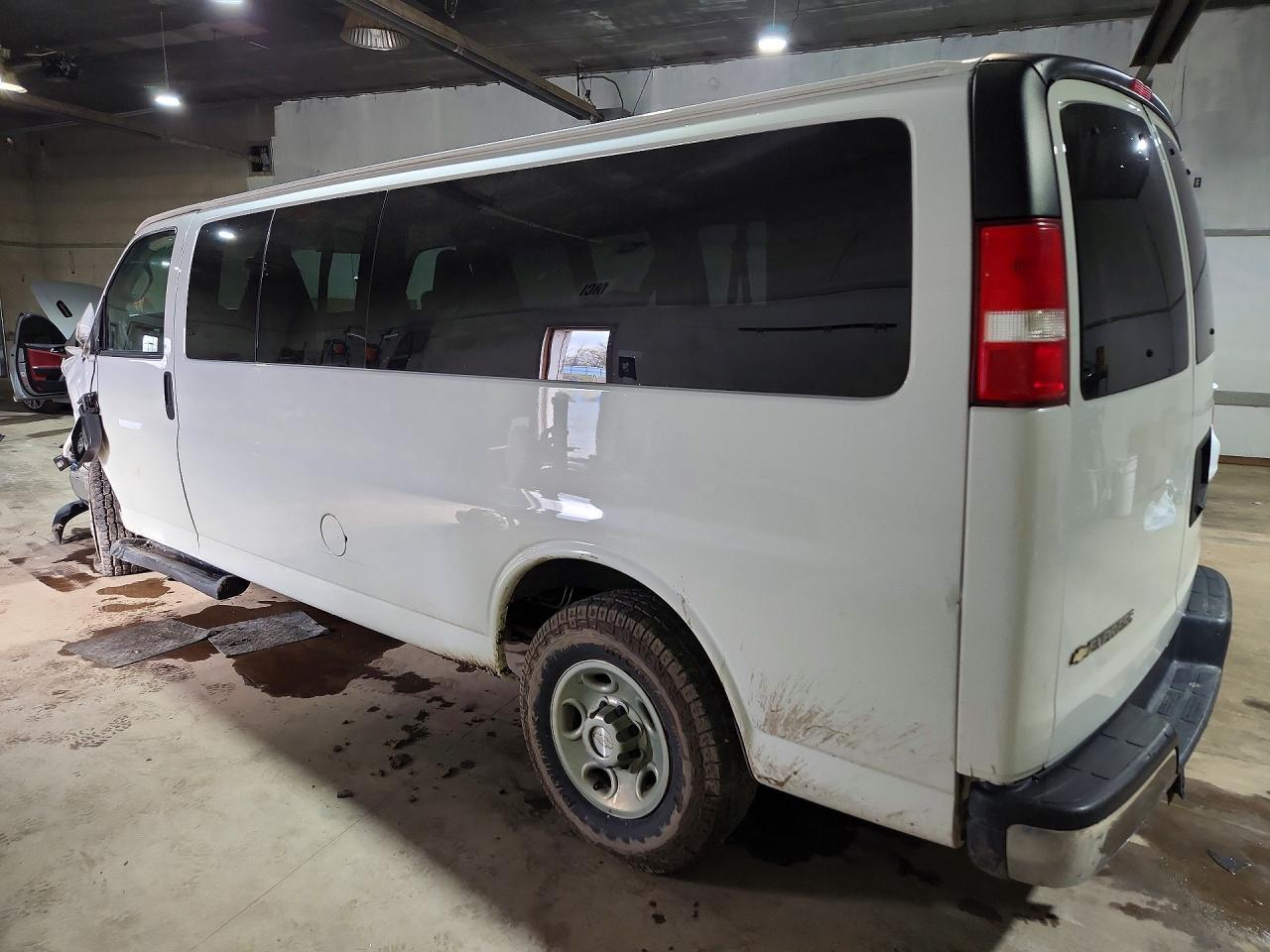 2019 Chevrolet Express G3500 LT