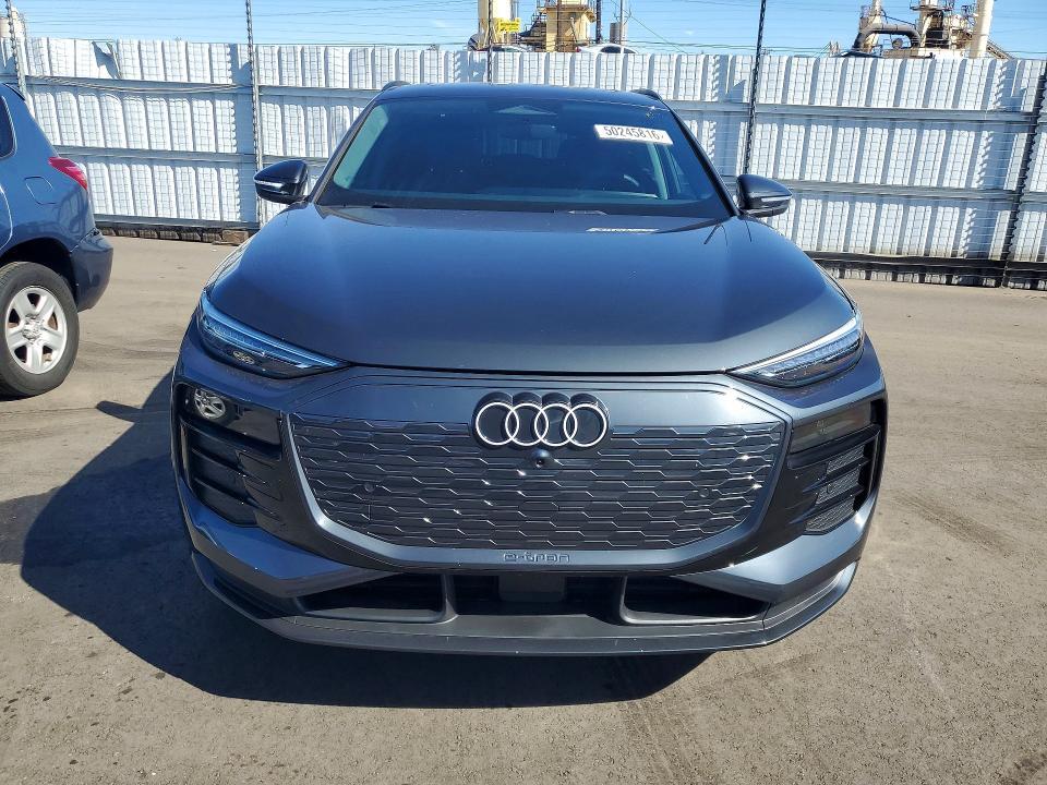 2025 Audi Q6 E-tron Premium Plus