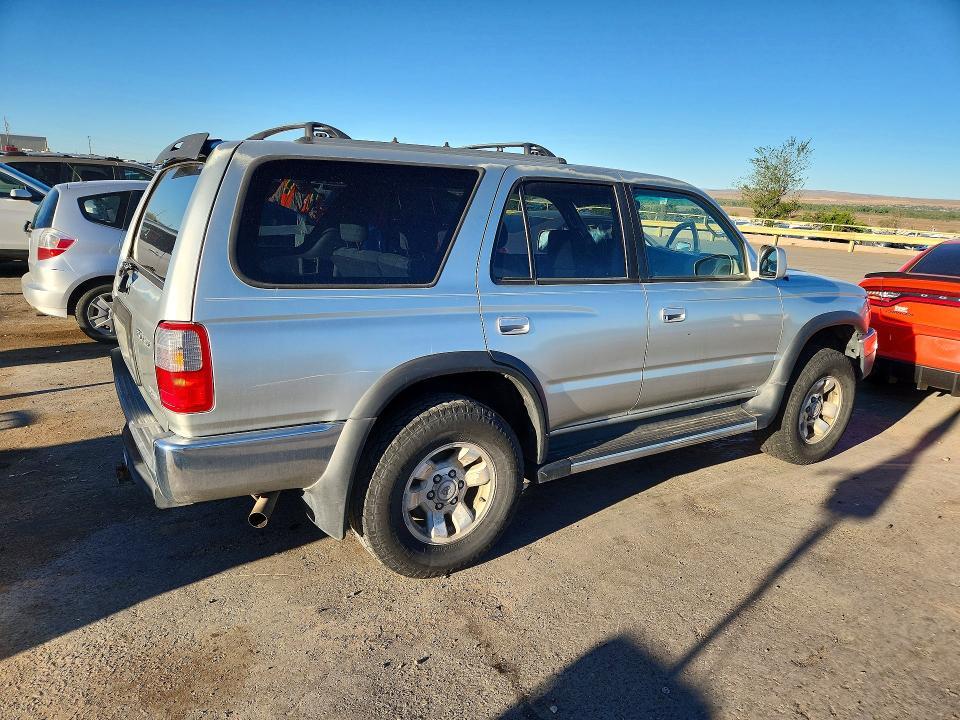 2000 Toyota 4runner SR5