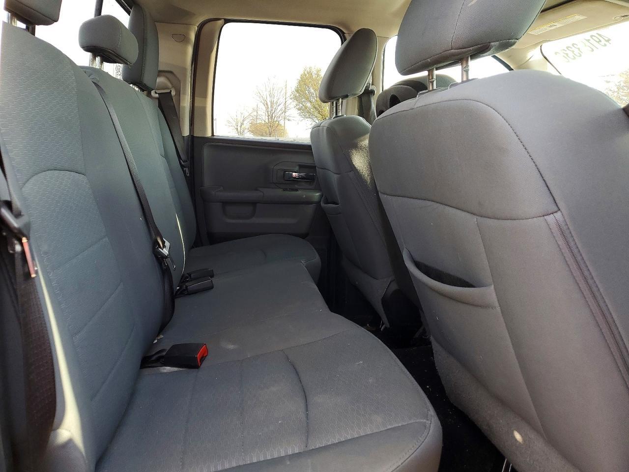 2013 Dodge RAM 1500 SLT