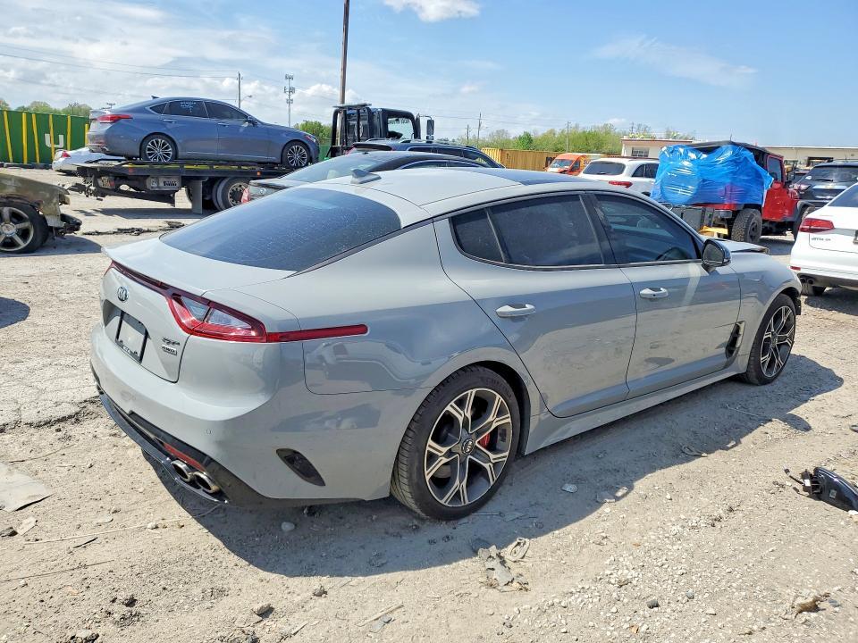 2018 KIA Stinger GT2