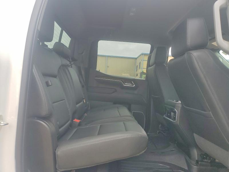 2026 GMC Sierra K1500 SLT