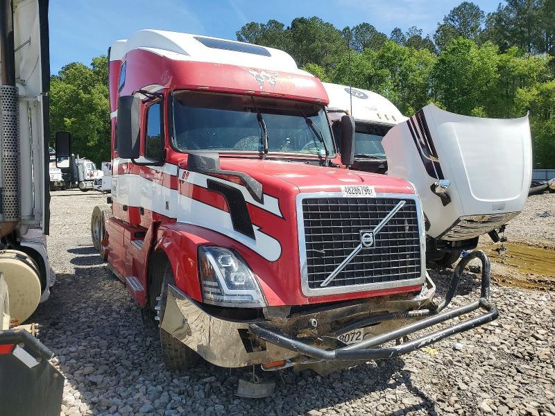 2012 Volv O VNL Semi Truck