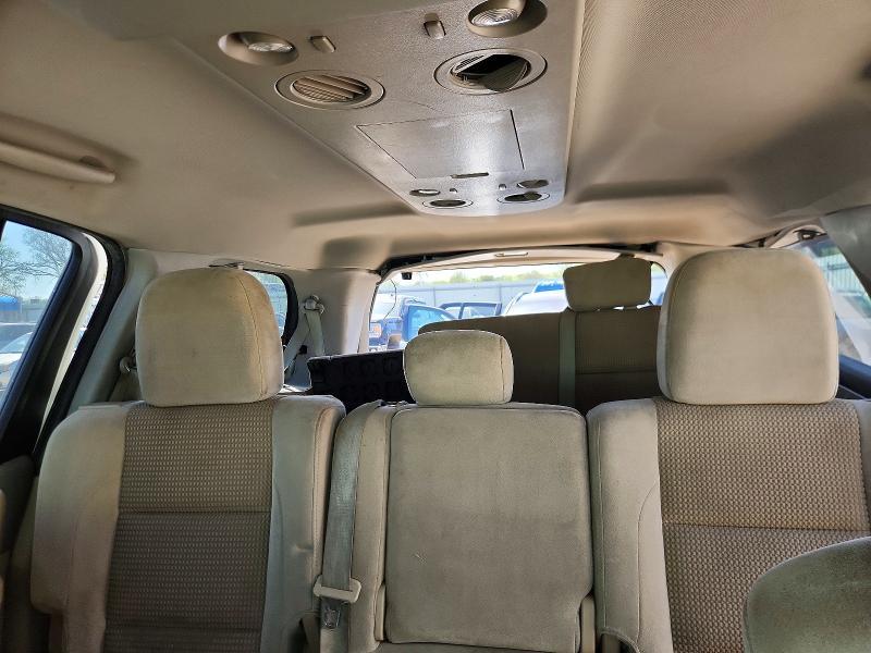 2014 Nissan Armada sv