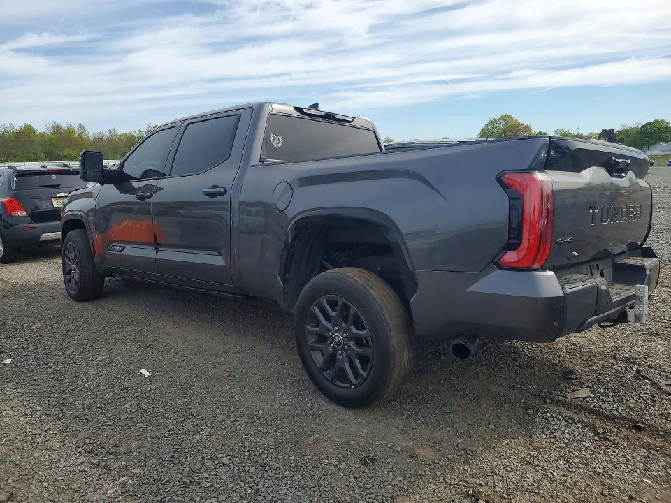 2022 Toyota Tundra Platinum HV