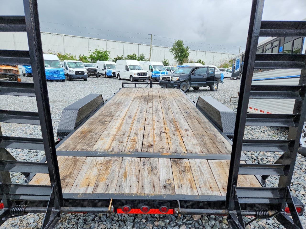2025 Load Trail Equipment Trailer