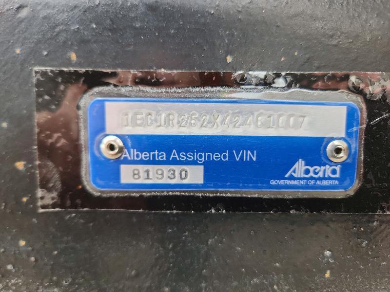 2004 Prowler Recreational Vehicle (RV)-RV