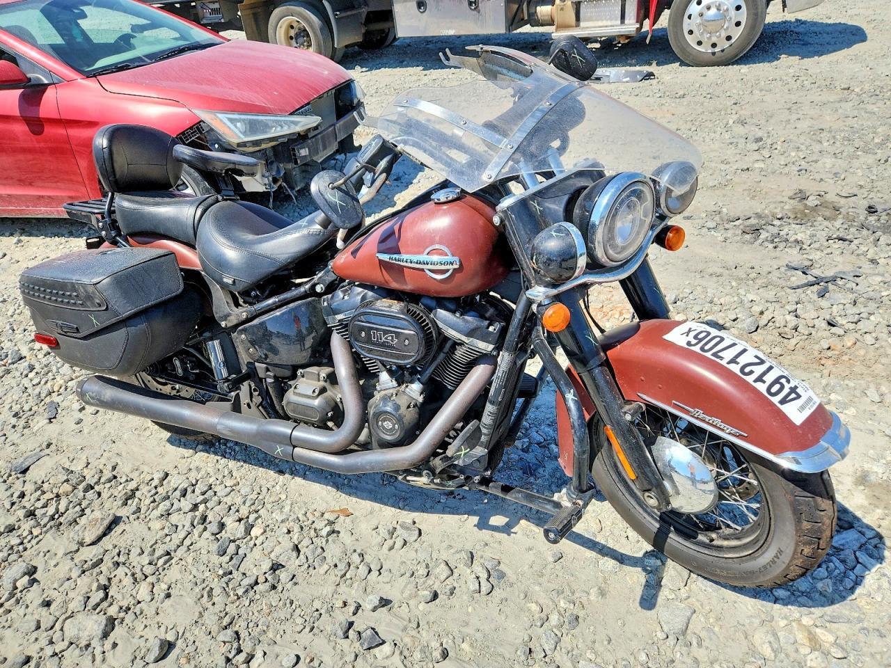2018 Harley-Davidson Flhcs Heritage Classic 114