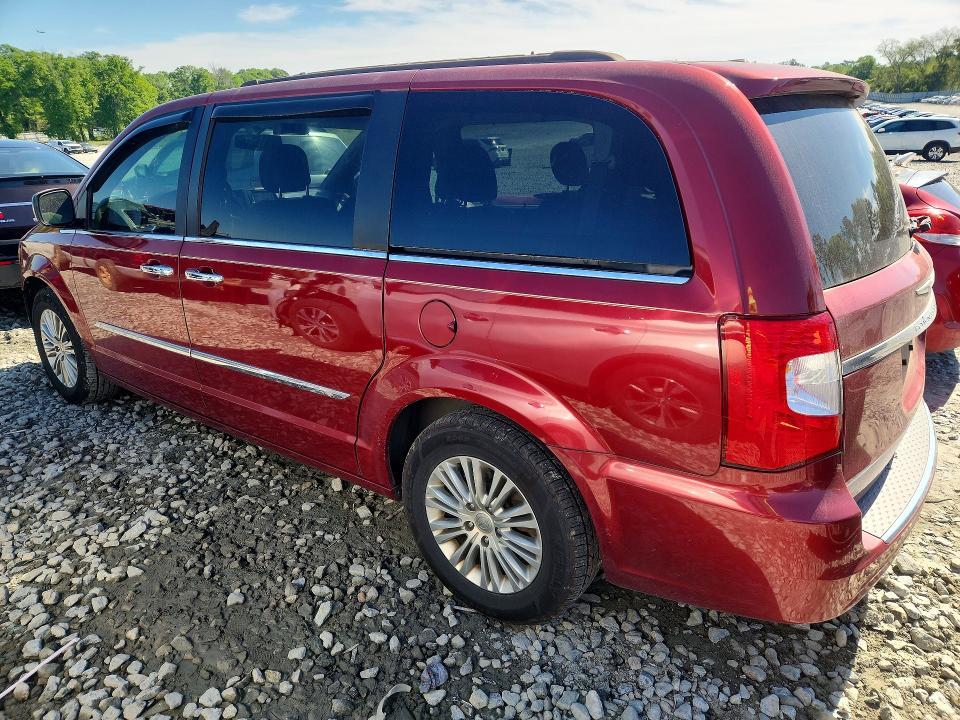 2015 Chrysler Town & Country Touring l